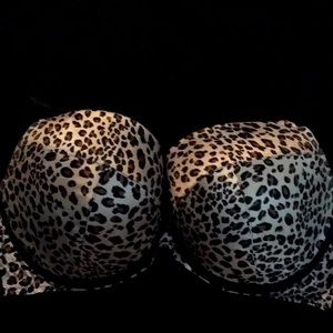 Lane Bryant bra 40F boost bra.